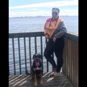 Meet your Posher, Laura